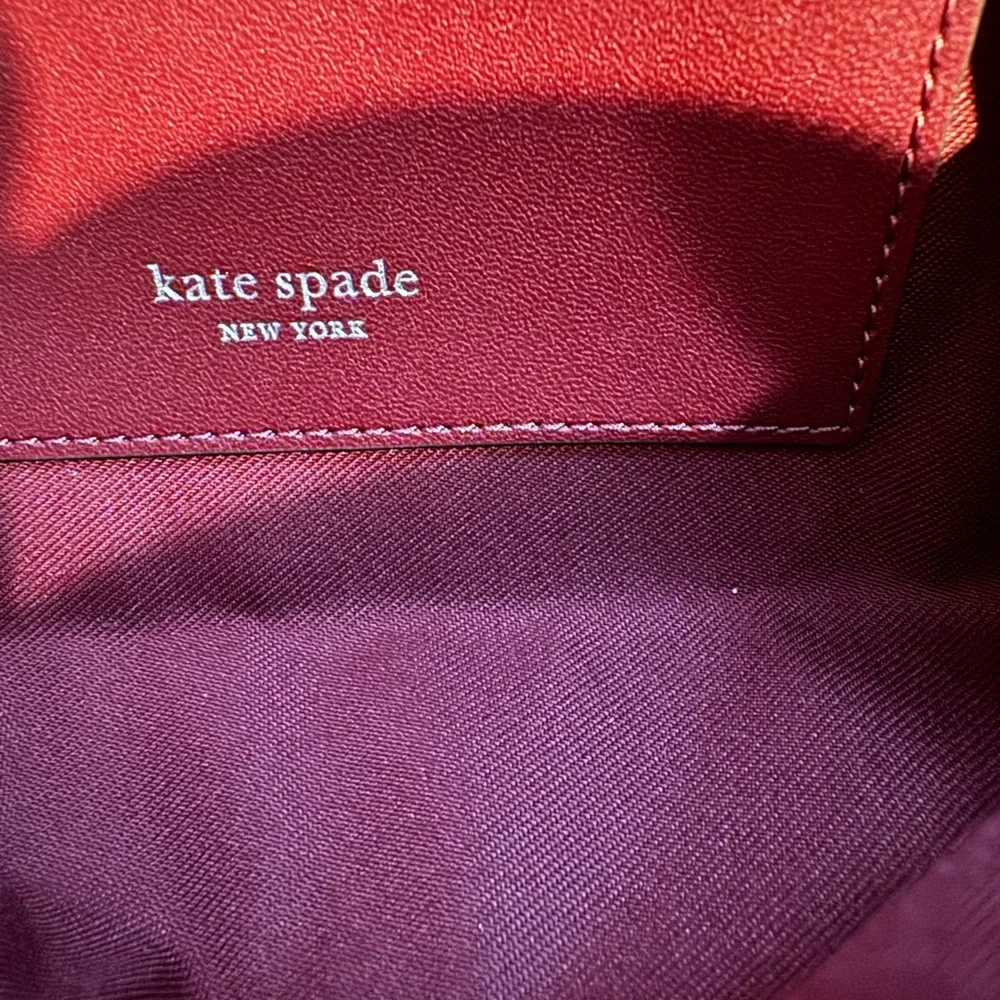 Kate Spade New York Crushed Leather Clutch Wristlet Brown Rare - Picture 6 of 7